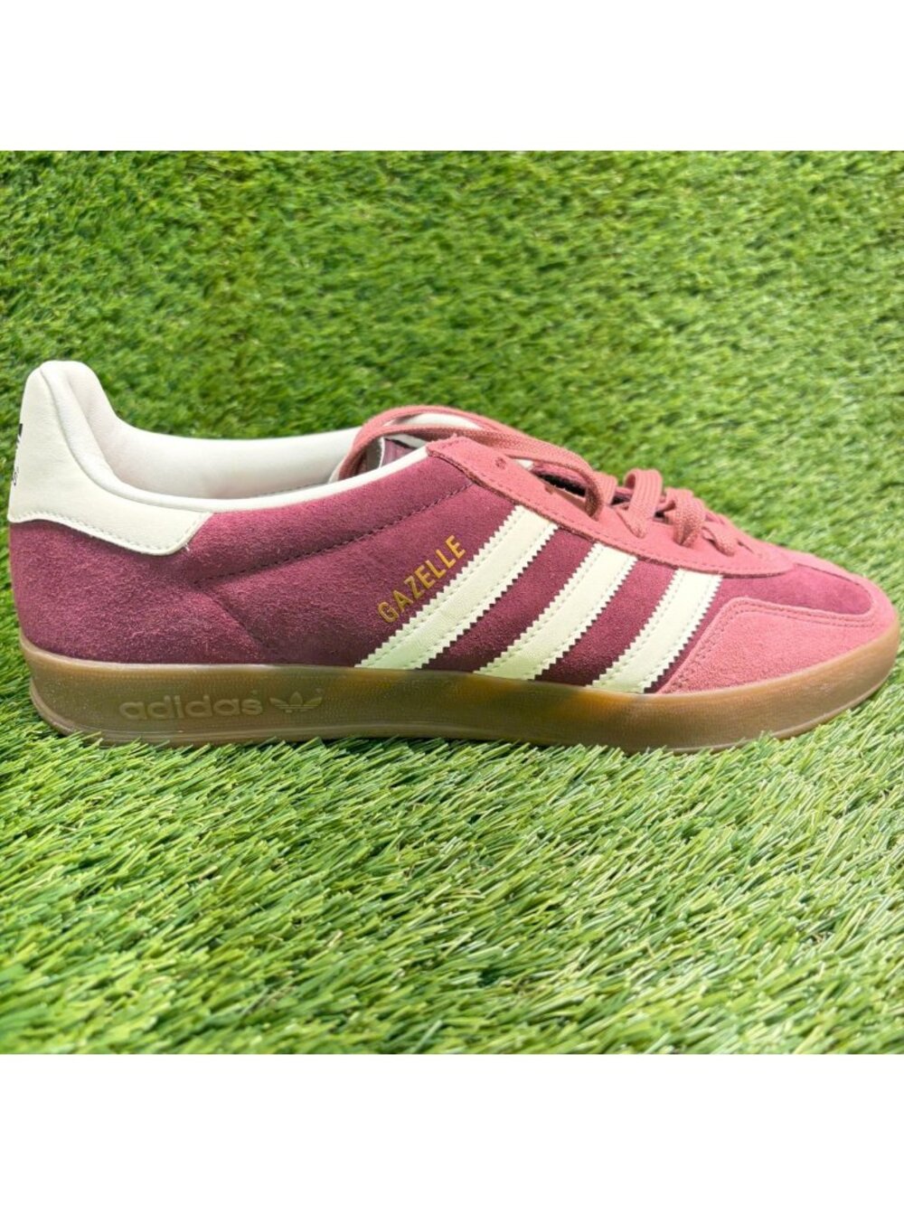 Adidas‎ Gazelle Indoor Mens Size 10 Maroon White Athletic Walking Shoes Sneakers
